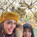 Zuhal Topal Instagram - Eiffel güzelleri🗼🧿 #paris #france