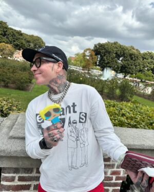 blackbear Instagram - today i will be gentle with myself.

unless ofc i make one mistake then i will be super hard on myself.