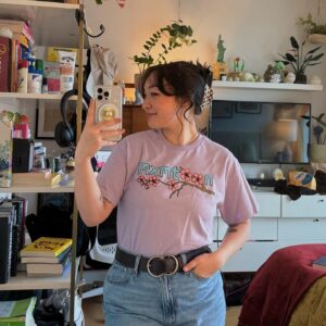 mxmtoon Instagram - feeling: extremely cozy right now in mxmerch!! head to the merch store for up to 40% off if you like 👯‍♀️ thank u guys teehee