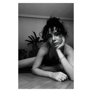 Açelya Devrim Yılhan Instagram - 🧘🏻