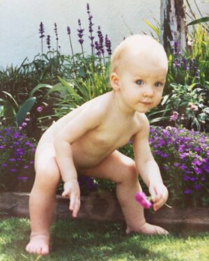 AJ Michalka Instagram - Thank you for all the beautiful birthday wishes today. I feel so loved and 33 feels good.

(this is the power stance of an Aries)