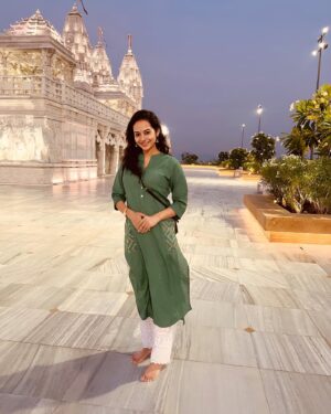 Aanchal Goswami Instagram - Cosmic connection 🪐🌌