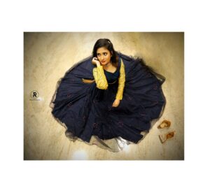 Aarohi Narayan Instagram - "Never lose your sense of wonder" 💫
.
.
.
.
.
Wearing a @brundagowda1912 finery❤️
Dolled up by @glamupbypreethirathod and @beaded_treasures_jewelry🥰
Captured by @vishnu_vcaptures☺️