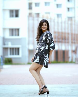 Aarohi Narayan Instagram - ♾️🧿