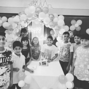 Aarthi Mohan Instagram - Happy Birthday my son-shine♡

Early morning temple visit to family lunch and finishing it off with celebrating with friends♡♡♡you have it all!

So glad amma and appa could give you what you wanted ♡♡♡

Stay humble, stay healthy, stay blessed♡♡♡

To celebrating many many more birthdays just the way you want!

#birthdayboy #2022 #godbless #familytime #funwithfriends #mysonmyworld #ArnavVijay #avj #mybamblimaas #mymomo #purviarun #latergram