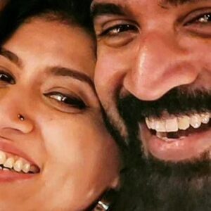 Aarthi Mohan Instagram - என்றும் உன்னுடன் நான்🤞🏻🧿♥️

Waking up with you everyday has been one of my many blessings and I am forever grateful to the Almighty for that🙏🏻✨️

Today, as we wait in bated breath looking forward to our very first festive release, reminiscing all the hard work you and the entire team has put in to this project #missionchapter1, I believe that only the BEST is about to unfold🤞🏻🧿✨️

I believe in what our ancestors have taught us, 'கடமையை செய் பலனை எதிர்பாராதே!'
And you not only treat your work as your responsibility but as a part of your life. And I forever admire you for that.

Relax a second, savour the moment and leave the rest to the ever powerful universe kannama♡ Magic is sure to happen ✨️ 
.
.
.
#missionchapter1 #missionfrompongal #firstfestiverelease #thrilledmax #hardworkneverfails #alwaysbyyourside #proudwife #4daystogo