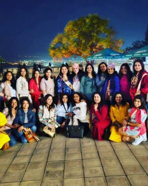 Aarthi Mohan Instagram - The Queen turns Golden ✨️🧿

You are a force that takes everyone under your wings and flies high akka!
Your energy, warmth, love and care are unbeatable. 

May you continue to be blessed in abundance by the Almighty and live a long life filled with great health, undeniable wealth, and growing peace and prosperity.

Happy Birthday akka and thank you for making me a part of your fantastic trip!🤗♥️
.
.
.
#anits50th #girlstrip #milestonecelebration #friendsandfamily #girlsjuswannahavefun #onehelluvatrip #makingmemories #latergramming