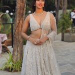 Aastha Sharma Instagram - Vision in white 🤍🤍 @tripti_dimri in Outfit - @seemagujraldesign Jewellery - @vasundharajewelry @ishhaara @ascend.rohank Styled by @aasthasharma @reannmoradian with @sakshichitalia Assisted by @shatakshipandeyy