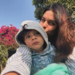 Aastha Sharma Instagram - First work trip with this little monkey who’s turning 1 and I can’t believe it’s almost a year with this cuteness ❤️🧿❤️ Thank you @nuna_india @dinky_nirh he’s clearly obsessed with his stroller ❤️ Also thank you @ashidua masi and Rahil for making me look like a stud in this jacket. We love you 🥰