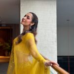 Aastha Sharma Instagram - 💛💛💛 @malaikaaroraofficial for Kalyan jewellery launch in Outfit @devnaagri @vandafashionagency Hair @hairstylist_madhav2.0 Make up @reshmaamerchant Styled by @wardrobist with @muskaanmatta Managed by @naureen.abdullah