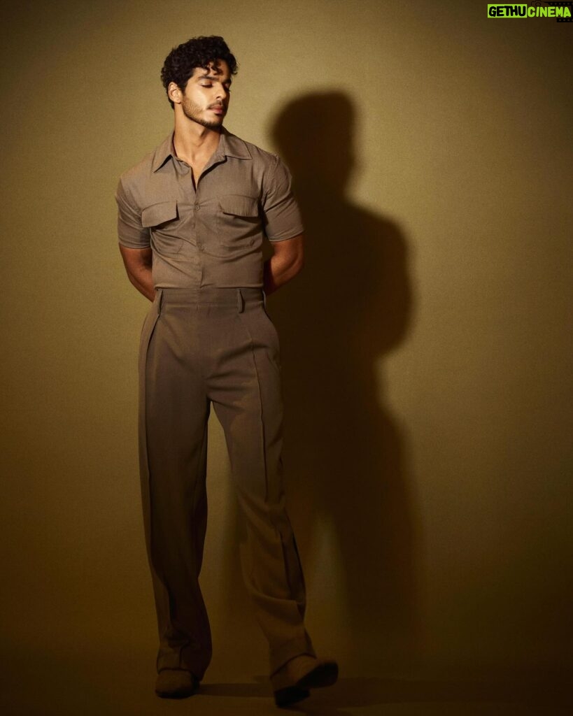 Aastha Sharma Instagram - GQ Most influential @ishaankhatter 🔥 last evening in Look @zegnaofficial @reliancebrandsltd Watch @versace @justwatches_timexgroup Boots @saintgworld Styled by @wardrobist with @gehnadholakia Assisted by @shatakshipandeyy Shot by @rohnpingalay