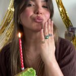 Abbey Hoes Instagram - Give away alert! 🚨‼️ Maak kans op op 3x 100eu shop te goed voor jou en je bestie! Volgende week viert vintage jewellery zijn 1 jarig bestaan in Amsterdam en om dat te vieren mag ik bovenstaande verloten! Kans op de winst heb je als je vintage jewellery volgt, op deze post reageert en deze post opslaat. (En je maakt natuurlijk nog meer kans als je deze post in je stories deelt!) Laat ons weten waarom jij en/ of je bestie dit verdienen 😉💘 Over een week worden de winnaars bekend gemaakt in mijn stories! Liefs!!! 😘😘😘😘 #ad