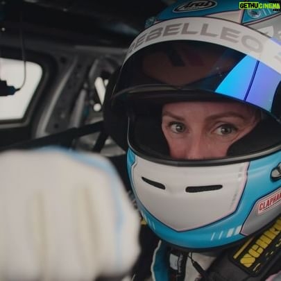Abbie Eaton Instagram - Round 1 Donington Park Recap 🙌🏻 P7 in Pro/Am Brands Hatch in 3 days… See you there 👋🏼 @claphamnorth @sparco_official @hypex_sparco @porscheraces_gb @teamparkerracing 🎥 @mcharmedia