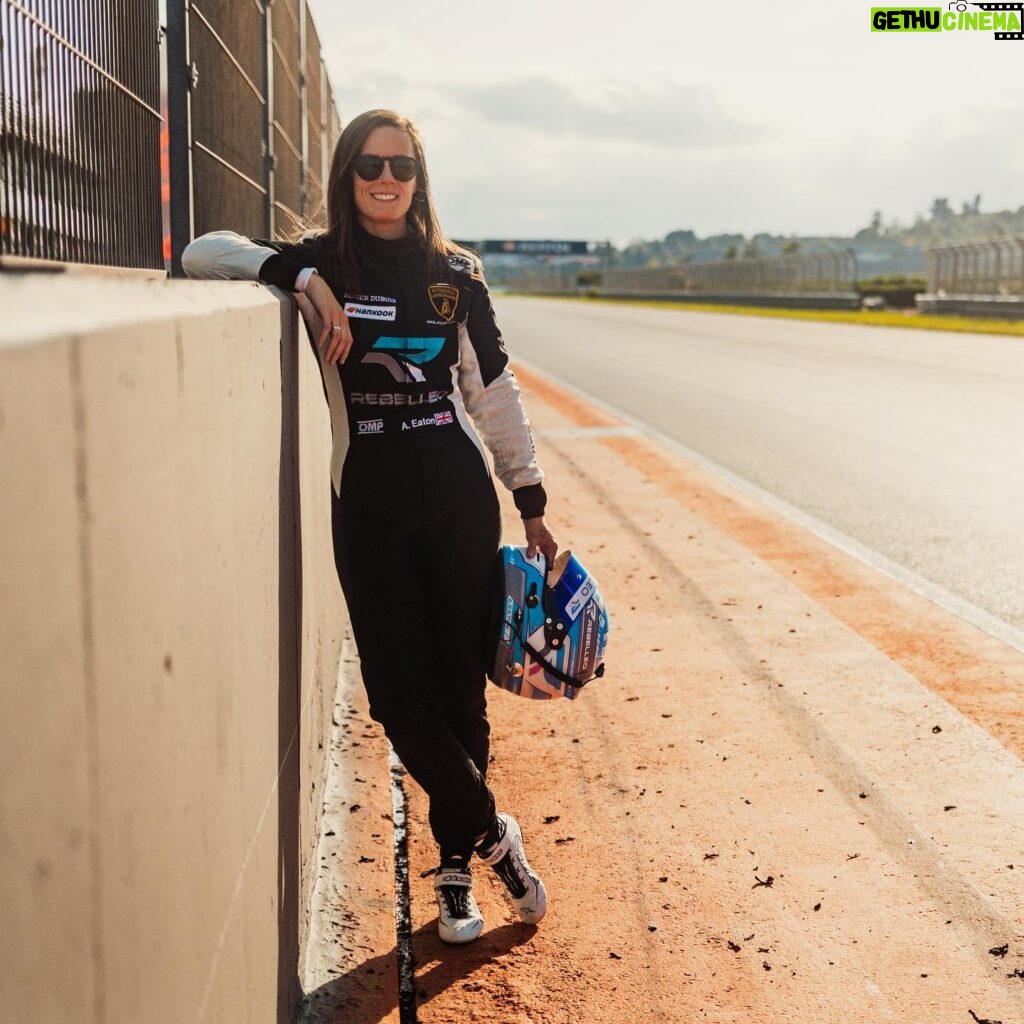 Abbie Eaton Instagram - Just chillin’ * 😎 *I was indeed not chilling, I was sweating, in the 30 degree heat 🥵 Cool pic from @mcharmedia though! @rebelleomotorsport #Motorsport #Valencia #CircuitoRicardoTormo #RebelleoMotorsport