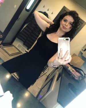 Abby Wilde Instagram - Keep forgetting to do mirror selfies in this trailer, and time is running outtt…. #zoey102