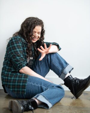 Abby Wilde Instagram - In love with this handful of outtakes from my recent headshot session with @miaisabellaphotography. I can just submit these, right?