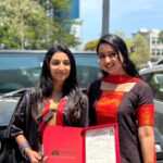 Abeneya Nethran Instagram - 05.04.2024 👩‍🎓! With my stupids !! @kaviyashree_06 @simran_sharma.mua ❤️ And my kutty @iam.anchana who accompanied as a parent 🤭❤️ #tobeframed #memories #graduation #doneanddusted #convocation #abeneya #insta