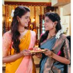 Abi Navya Instagram - There's no better friend than a sister♥️♥️ kayal sisters @chaitrareddy_official @abinavya Pc: @surya__11109 Hairdo :@dillu_hairstyles_786