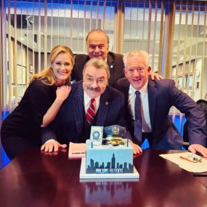 Abigail Hawk Instagram - 💙Happiest birthday, boss. We’re the luckiest!💙#bluebloods #thedreamteam #magnumpi #commissionerreagan #nypd #actors
