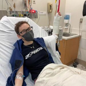 Abigail Savage Instagram - I did a thing.
(broken wrist)