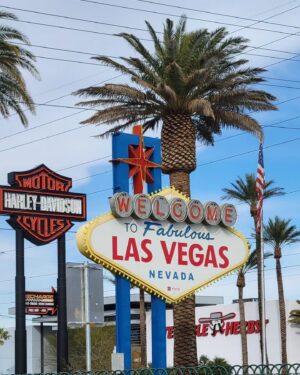 Abigail Savage Instagram - First trip to Vegas!