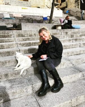 Abigail Breslin Instagram - Makin friends in Malta for my bday 🥰🥰🥰🥰
