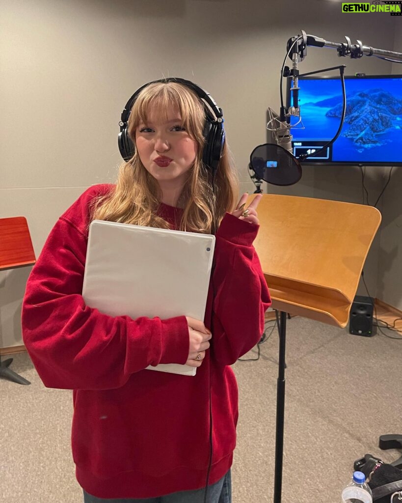Abigail Zoe Lewis Instagram - Second season!! Another fun voice over recording session and episode release for Disney’s “Firebuds” as Carly!! As always, a blast and privilege being in the studio.♡︎ It reminds me of how much I love doing what I do! A huge thank you to my awesome team for the AMAZING experiences!♥️🎧🚙 ~ #firebuds #disney #ctvo #abigailzoelewis #voiceover #actress