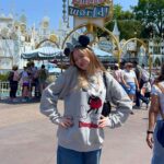 Abigail Zoe Lewis Instagram - Disney girl always! 🐭♥️ #explorepage #explore #disney