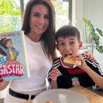Ada Nicodemou Instagram – Who would’ve thought getting Johnas to be my hands would lead to absolute chaos?! 😂  You can find this recipe & more fun stuff in my upcoming book, Mia Megastar ⭐️ Available for pre-order, link in bio 🔗#miamegastar