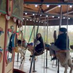 Adassa Instagram - 🎠 Taking a moment to have some fun as a family binds us together, sometimes there are days in which the struggle is tough but even those days are part of the journey and love, understanding and patience can continue to grow 🪴 !👩‍👧‍👦 #ParentingStories #MotherhoodMagic #familytime #adassaofficial #kids