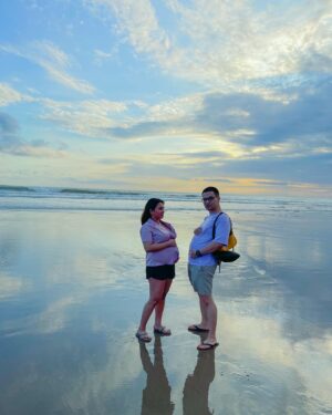 Ade Yunita Instagram - adey : aku mau foto maternity juga 🥲
fahmoy : ah km foto yg di bali aja bedua itu gak km post post udh dari kapan 
nanti foto maternity jg gk akan di post2 tuh 

* ih kan udh di post jg sm dia* sambil ngmg dalam hati

yaudadeh aku post biar foto maternity

😒😒😒😂😂😂😂