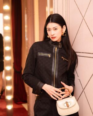 Adela Sou Instagram - Embracing glamorous with @gucci ✨🤎 #gucci #gucciSS24 

📷 @macaueatstudio 
Styling by @lei_ray_mond