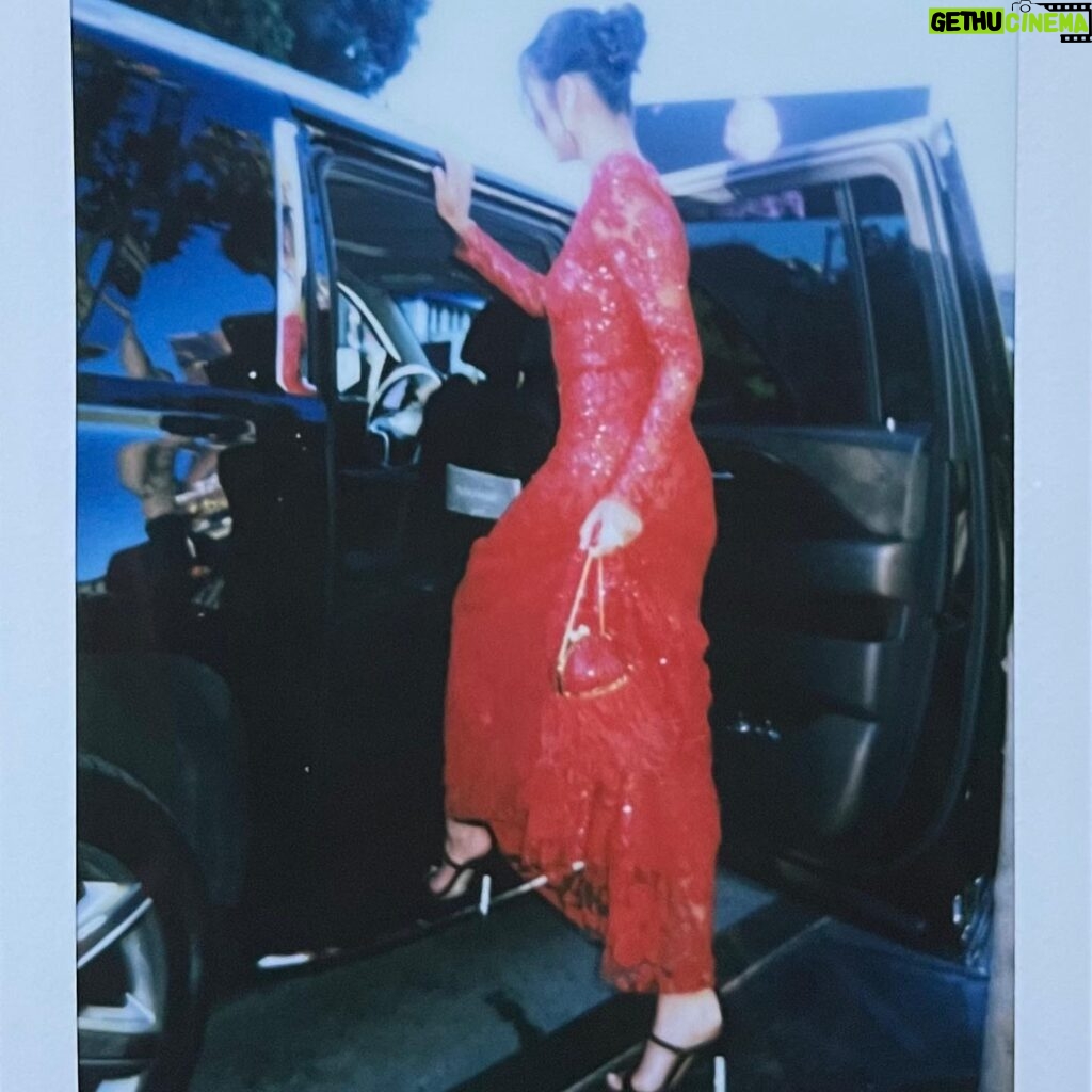 Adeline Rudolph Instagram - RE premiere day 💃🏻🍷💋👠