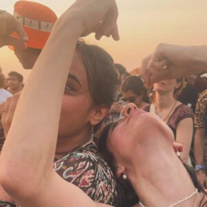 Aditi Saigal Instagram - What a treat with all ma frens 🌟 @jungle4eva will never tire of you, second photo says it all!

(PS: third photo is us asking you to play DROPS)

@lollaindia