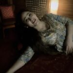 Aditi Sajwan Instagram - Jeeti hun Tumhe Dekh Ke !! #aditireels #classicbollywood #favouritesong❤️