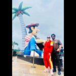 Aditi Sajwan Instagram - Us dancing on this tune,, Feels like Christmas !! Merry Christmas Everyone🤗❤️💕🌲🌲🌲✨ Dance coming next year !!😄😅🤭