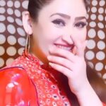 Aditi Sajwan Instagram – Kaise Main Jiyungi Tere Bina 💕❤️ 
#aditireels #izhaar