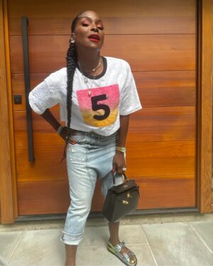 Adjua Styles Instagram - Politics as usual ❣️

@mandisavonette 😍
@ohyou.tash 🫶🏾