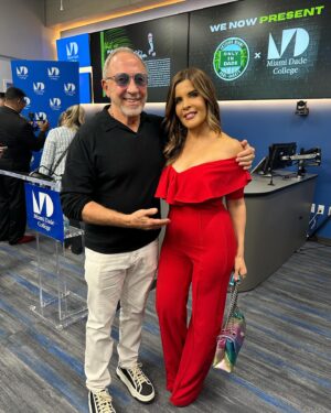 Adriana Cataño Instagram - Congrats @onlyindade @mdcollege @emilioestefanjr for this new adventure!! So great to be back in my element, interviewing celebrities - Interviewing Miami icon Emilio Estefan after so many years was so fun & fabulous & for my own magazine @somoslarevistausa ⭐️ 🎥 Thank you @lizamsantana @creativasgrouppr  #onlyindade #305 #miami #latinas #latinos #latinopower #adrianacatano #lacataño