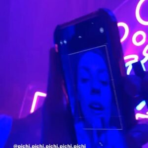 Adriana Ubani Instagram - @animalsound 🎧  @thor ❤️‍🩹 @murcia 🎀 @400gramosdeanvorgesa 😮‍💨