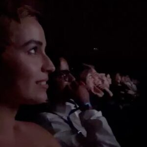 Adriana Ubani Instagram - Culpa mía el 8 de Junio en @primevideo @primevideoes 
Tengo la suerte de haberlo compartido con mi gente de la mano y con mis compañeros que ahora son amigos con todas las letras.
Vestida por mi @whoisloureiro con vestidazo de @georgielastudio y pendientes de @misasuntospendientes 
Vaya resaca emocional… ❤️‍🩹🎀