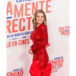 Adriana Torrebejano Instagram - ¡HOY estrenamos en cines “POLÍTICAMENTE INCORRECTOS”. Estoy deseando que vayáis a verla. Yo voy a repetir con mi gente, asique ojalá ver las salas llenas y a vosotrxs en ellas. 🫶🏻 El vestido que me diseñó @silviafernandezatelier fue un sueño. 🎀 No podía ser de otra manera. Un minuto después de hablar con ella ya me mandó un boceto en el que se puso a trabajar. Sólo puedo darte las gracias infinitas a ti y a tu equipo @silvia_fernandez_alvarez, consigues que dentro de tus diseños siga sintiéndome yo 🥹 Los zapatos son de @stevemaddenesp @rockthebrand_agency Pendientes @dimeqmquieres @galleryroomc Las uñitas de @mayka_nailsbeauty 💖 Mi make up de @diorbeauty ✨ x @marafervi 💋 Gracias por cuidar de mi piel y acompañarme siempre en los momentos más importantes.