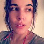 Adriana Ugarte Instagram – B o n a Nit 🌹