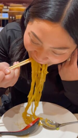 Ae Southammavong Instagram - Ok the Dan Dan noodles at Szechuan was insane! They hand pull their noodles fresh in the back!!!! Sticky Icky slurp!!! Love my dates w @kimlycurry ✨✨#szechuan #roseville #rosevillemn #chinese #chinesefood #dandan #dandannoodles #noodles #slurp #noods  #delish #sticky #stickyicky #foodie #mn #minnesotafood #mneats #foodadventure #foodaddict #chinesenoodles #handpullednoodles #fresh #freshaf #saintpaul #minneapolis