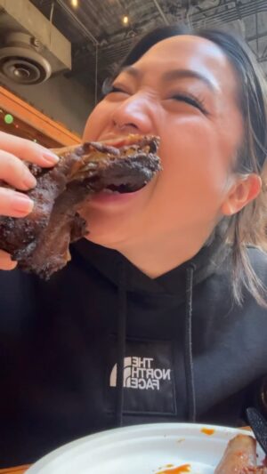 Ae Southammavong Instagram - Don’t ask me why I said Dallas like that lol, went on BBQ adventure with @ksouth2 and we had a lb of everything 🤣🤣🤣 #texasbbq #dallas #dallastexas #bbq #murica #meat #someaty #notvegan #eeeeeats #foodie #barbeque #texas #delish #terryblacksbbq #terryblacks #icaneat #juicy #juicymeat #meltsinyourmouth #sensational