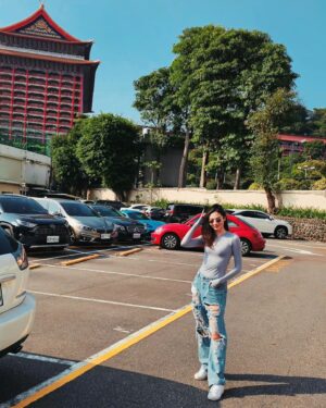 Aggie Hsieh Instagram - Saturday, you're hot then your cold #ootd