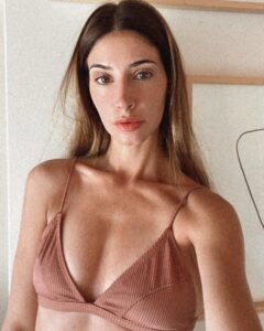 Agustina Cordova Instagram - brown sugar 🧸