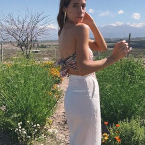 Agustina Cordova Instagram - this is my year of dreams come true ✨

Un nuevo año de vida, una nueva intención. 💫