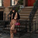 Agustina Suásquita Instagram – Llegó tu Mob Wife 💋