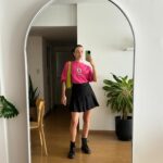 Agustina Suásquita Instagram - Batalla de mis looks para Paraíso Fiscal x @olgaenvivo porque si voy a hacer stream que sea stream style 💅 Del 1 al 10 cual les copa mas? ✨ (la cara de dormida en TODAS)